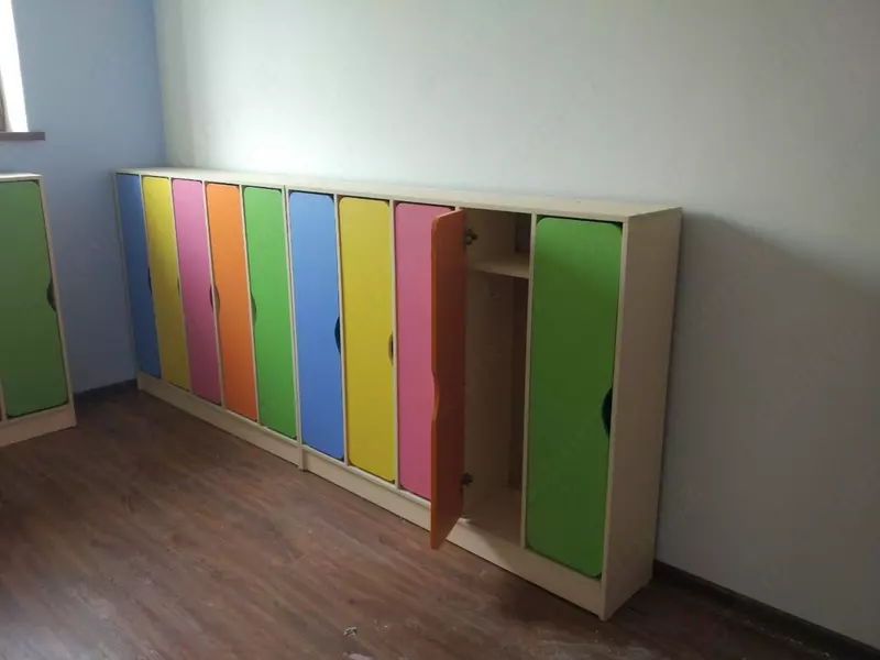 Детский дизайнерский цветной шкаф (5 отделений