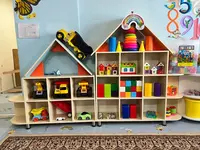 Детский цветной многофункциональный шкаф-домик (22 полки). Модель №26 "Рано"