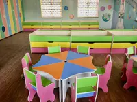 4 стула). Модель № 37 "Ромашка" - 1 600 000 сум