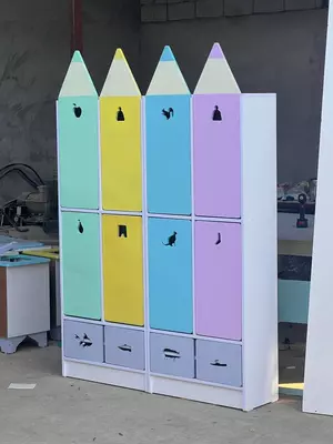 Детский цветной шкаф для одежды (2 яруса