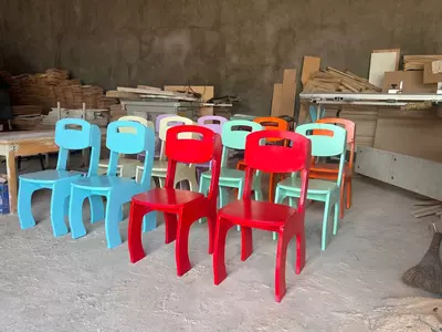 Детский дизайнерский стул. Модель № 48 "Косолапый" (Ассортимент) Только в розницу