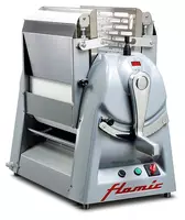  Тестораскаточная машина (напольная) Flamic SF450BD-500  0.5 кВт  1280 х 870 х 570 мм (Италия) - 