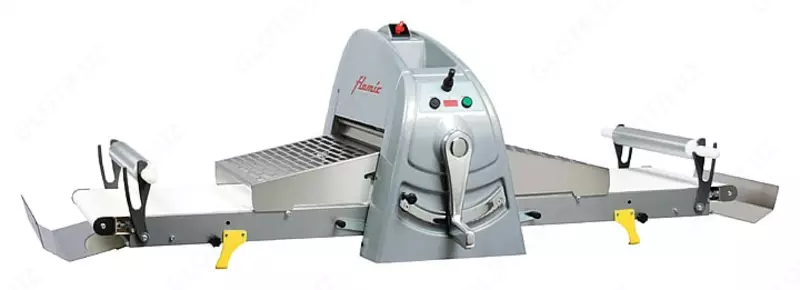 Тестораскаточная машина (напольная) Flamic SF500BD-850  0.5 кВт  2110 х 910 х 630 мм (Италия)