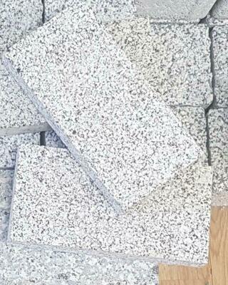 Granit qoplamali toshlar