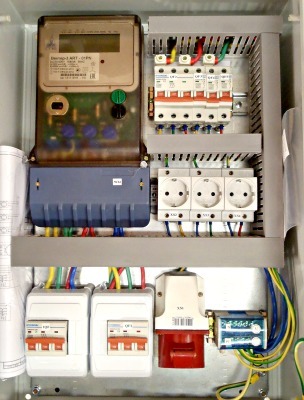 Шкафы управления и учета электроэнергии - ШУ - 50 000 сум / шт.