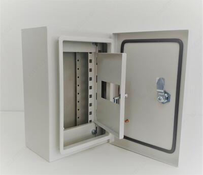 Корпус металлический 300*200*150  (С фальш панелью) - 117 000 so'm / dona