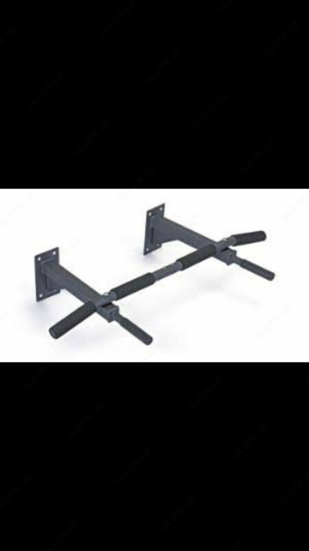 Компактный турник для стен