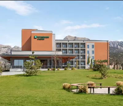 Wyndham Garden Zomin - от 1 900 000 сум