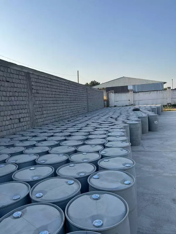 Моноэтиленгликоль (MEG) в Ташкенте в Узбекистане.