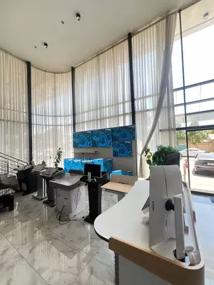 Hikvision kompaniyasining professional LED-displeyi P2.5 DS-D4025CS-1FD INNOMAX TECHNOLOGY