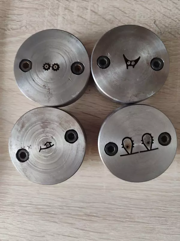 Фильеры для изготовление уплотнительных резин 4 200 000 сум - Х.К «TGR AND TMI »