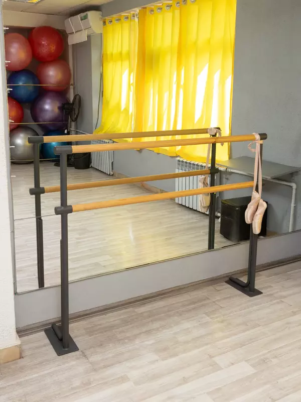 Хореографический напольный двухрядный балетный станок(P1500) Х.К «TGR AND TMI »