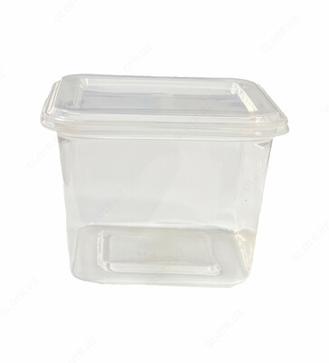 Пластиковые контейнеры квадратные с крышкой 700мл