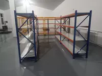 Sifatli va bardoshli ombor tokchalari