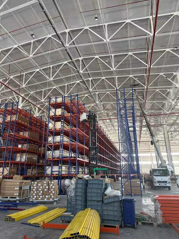 Стеллажи для всех типов грузов Stellaj