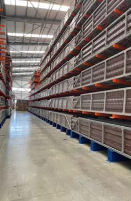   Konsolli ombor stelajlari