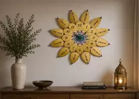 Fazilatlar yozilgan lotus shaklidagi devor soati