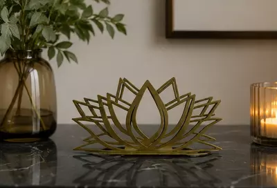 Lotus shaklidagi metall salfetka ushlagichi