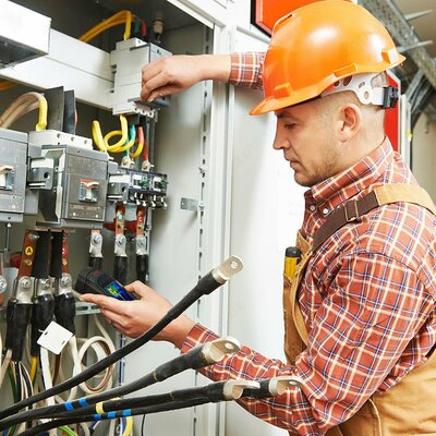 Услуги по электромонтажным работам