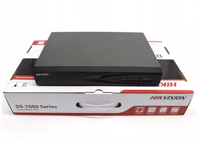 IP видеорегистратор DS-7604NI-К1(B)