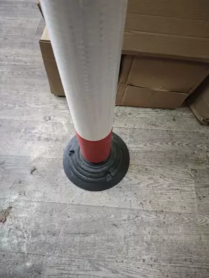 Дорожный ограничитель