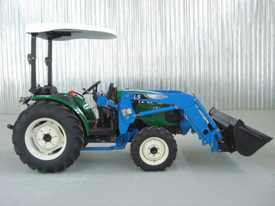 Фронтальный погрузчик для тракторов TTZ LS I38 - 35 000 000 so'm / dona