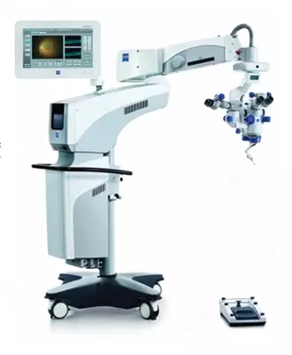 Zeiss OPMI LUMERA 700  операционный микроскоп