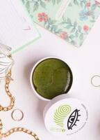   Гидрогелевые патчи с экстрактом камелии Nl