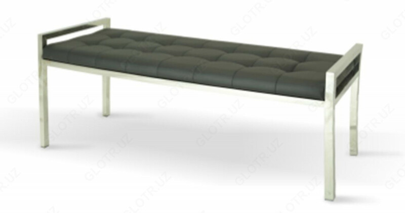 Кожаная кушетка