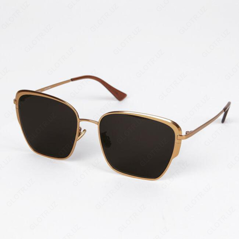  Солнцезащитные очки с ультрафиолетовым фильтром - 