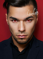 Цветные линзы фирмы "Adria"CRAZY - 250 000 so'm