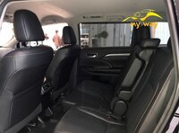   Автомобиль Toyota Highlander