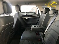   Автомобиль Volkswagen Touareg