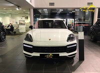 Автомобиль Porsche Cayenne Turbo