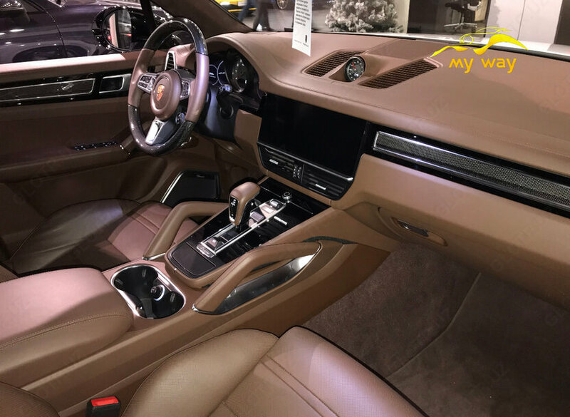  Автомобиль Porsche Cayenne Turbo - 