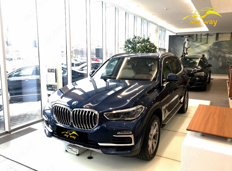 Автомобиль BMW X5