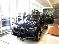 Автомобиль BMW X5