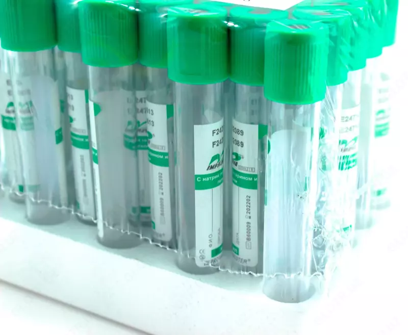 Вакуумная пробирка с зеленой крышкой с гепарином натрия для плазмолифтинга на 8