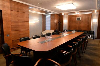 Мебель для заседаний арт 001