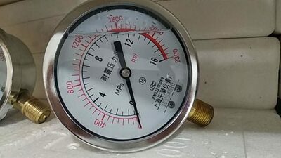 Манометр глицериновый 16 Мпа