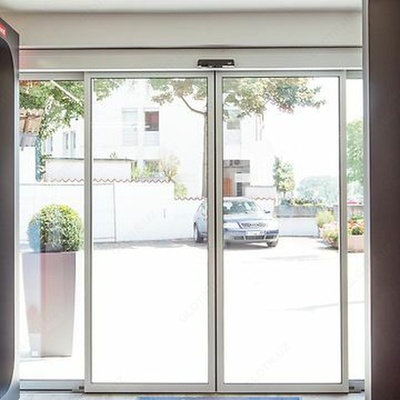 Сенсорные автоматические раздвижные двери DORMA ES 75 Сенсорные автоматические раздвижные двери DORMA ES 75