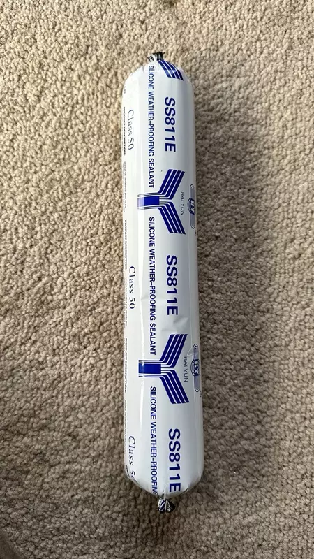 SS811E Силиконовый атмосферостойкий герметик