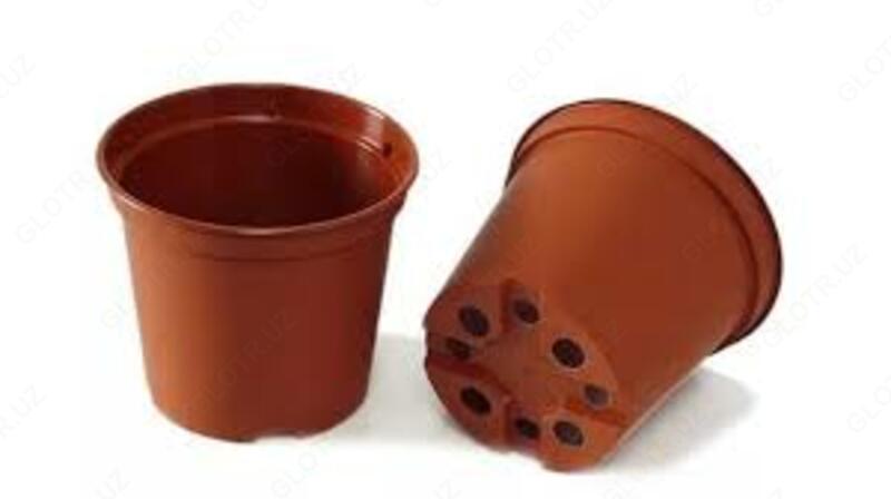 Пластиковый горшочек для рассады