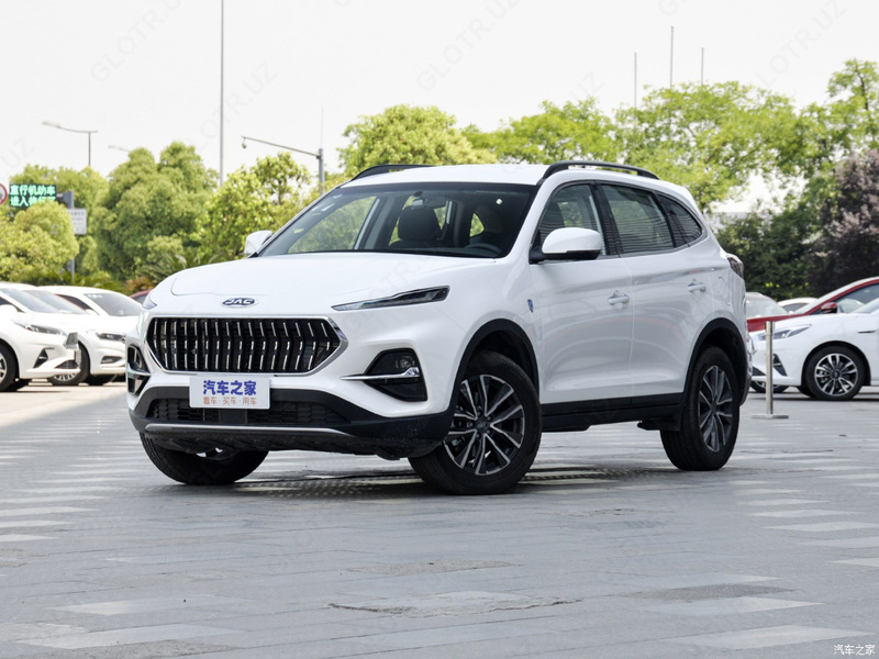 Автомобиль JAC Jiayue X7