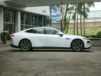   Электромобиль Xpeng P7