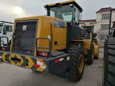 ФРОНТАЛЬНЫЙ ПОГРУЗЧИК XCMG LW300FN 1.8 куб рычак в Ташкенте - 365 010 000 сум / шт.