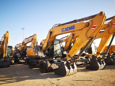 экскаватора XCMG XE210WA