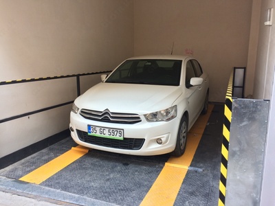 Автомобильный лифт