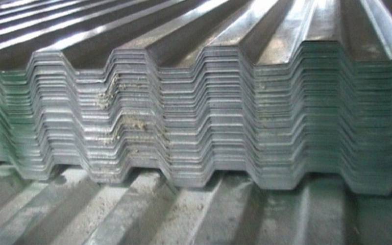 Профнастил из оцинкованный стали  толщина 0 5мм (произ.ММК)