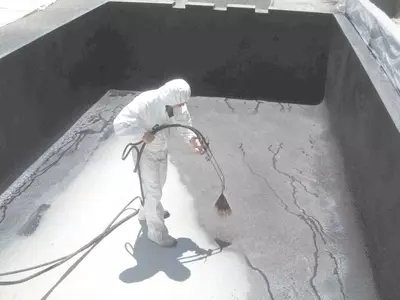 Гидроизоляция водоемов